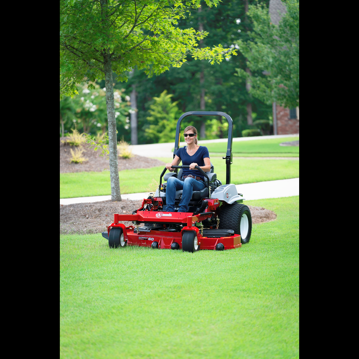Exmark Lazer Z E-Series with 25.5 HP* Kawasaki FX801V Engine